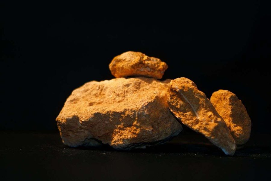 Limestone ore
